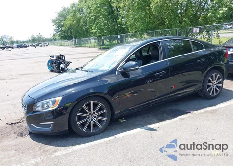 2018 Volvo S60 Inscription T5 z USA, uszkodzony, nr VIN LYV402TK6JB173004